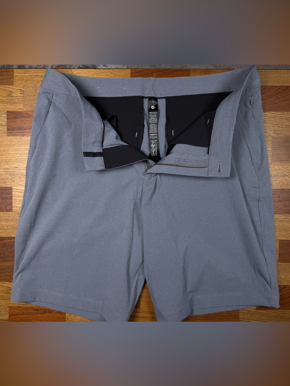Lululemon men’s ABC shorts